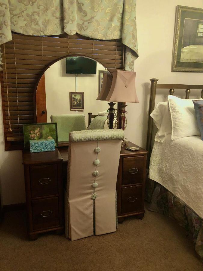 Winnie'S Bed & Breakfast Lawrenceburg 外观 照片