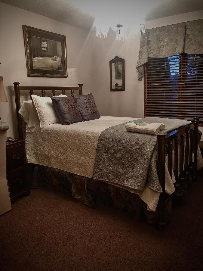 Winnie'S Bed & Breakfast Lawrenceburg 外观 照片